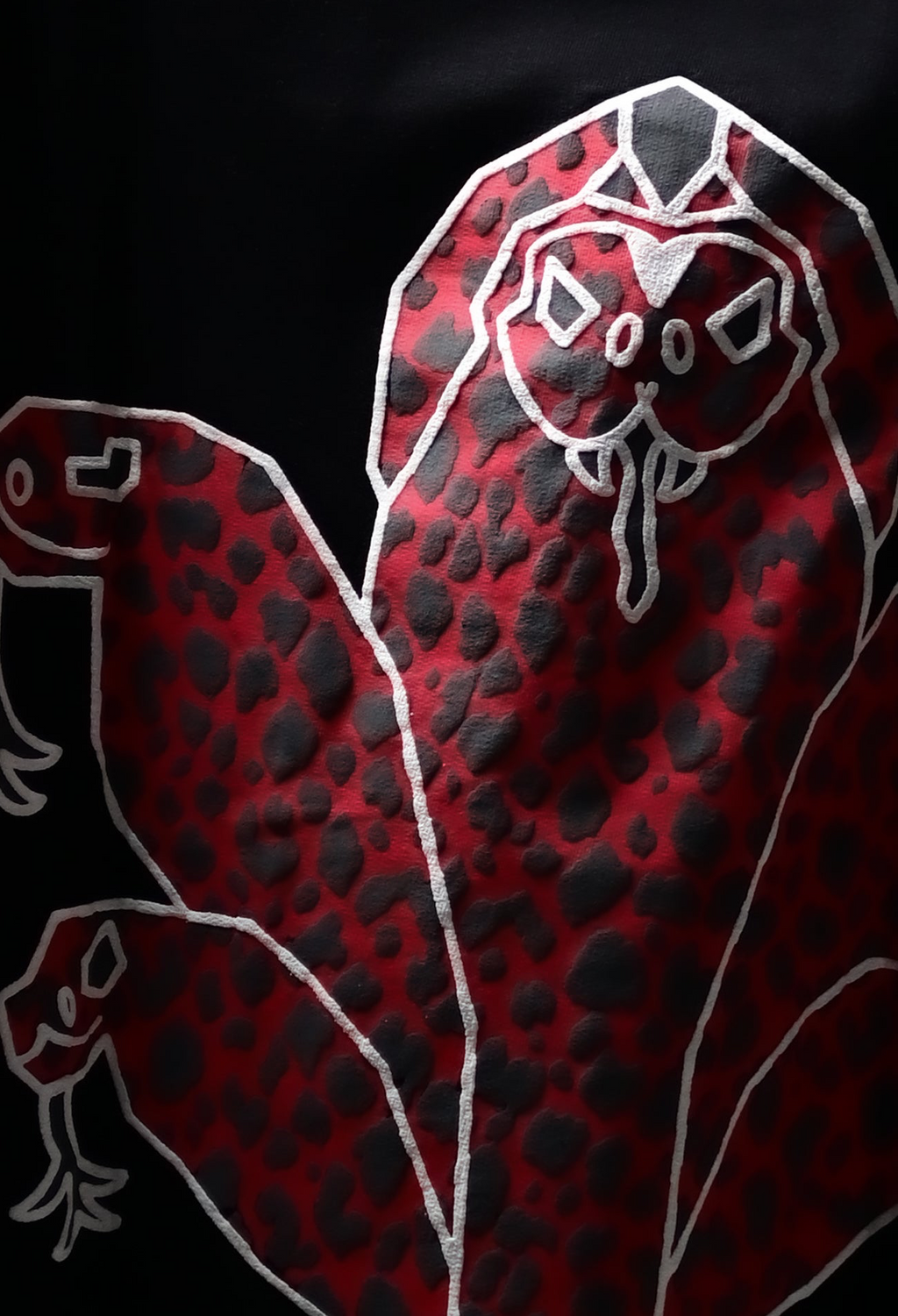 BLACK EMBER AHI T-SHIRT