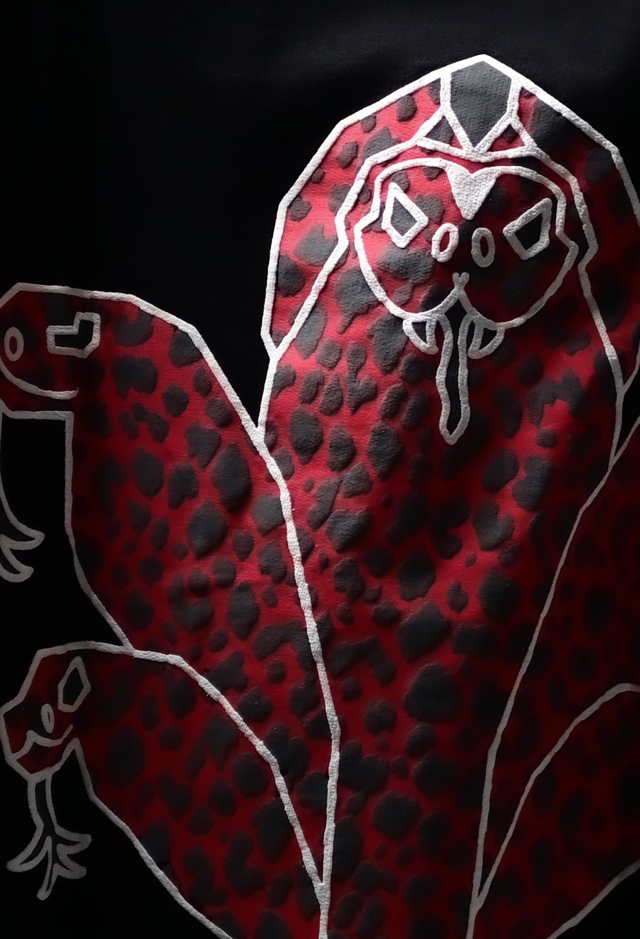 BLACK EMBER AHI T-SHIRT