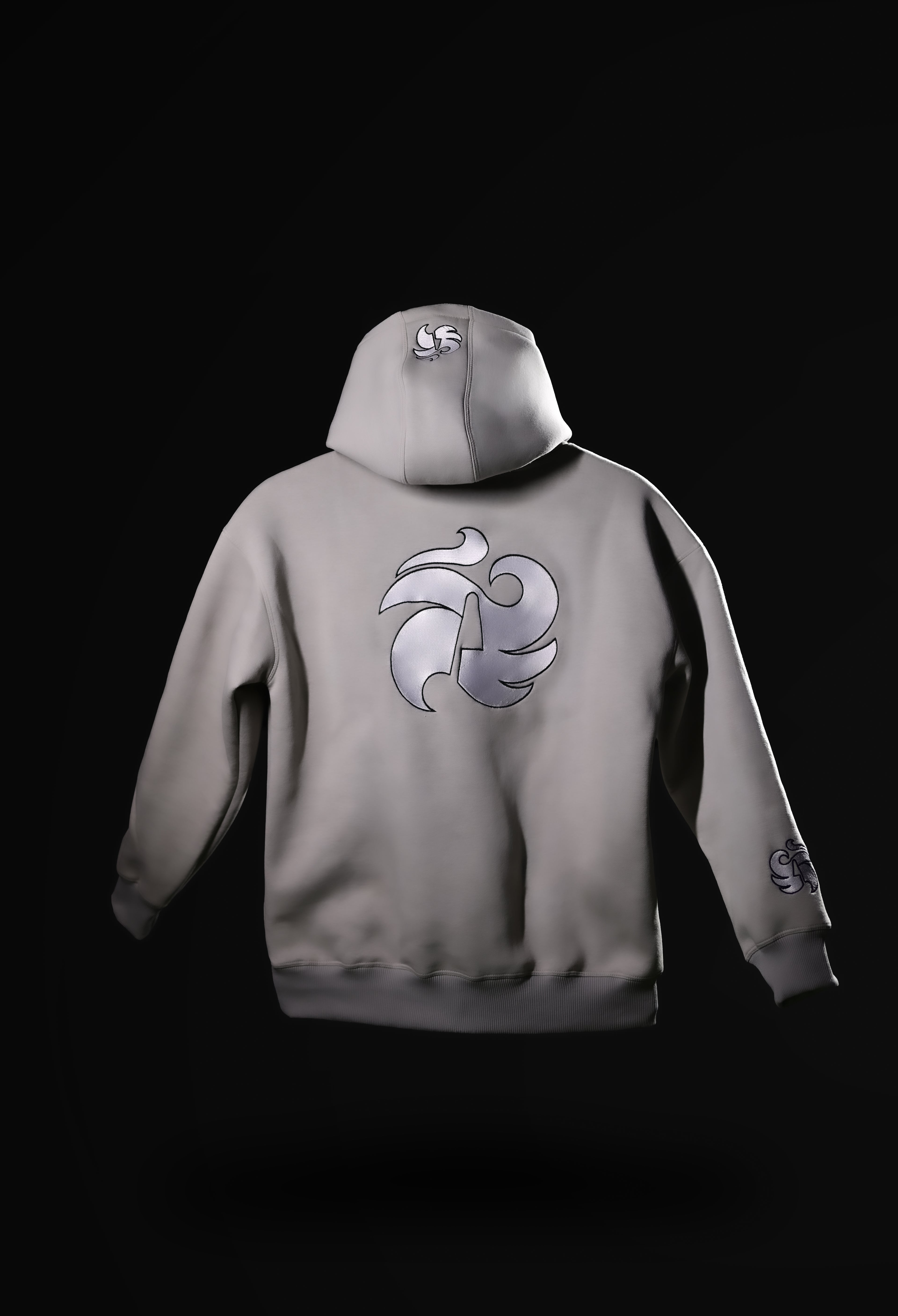 LUNAR SILVER AEROZ HOODIE